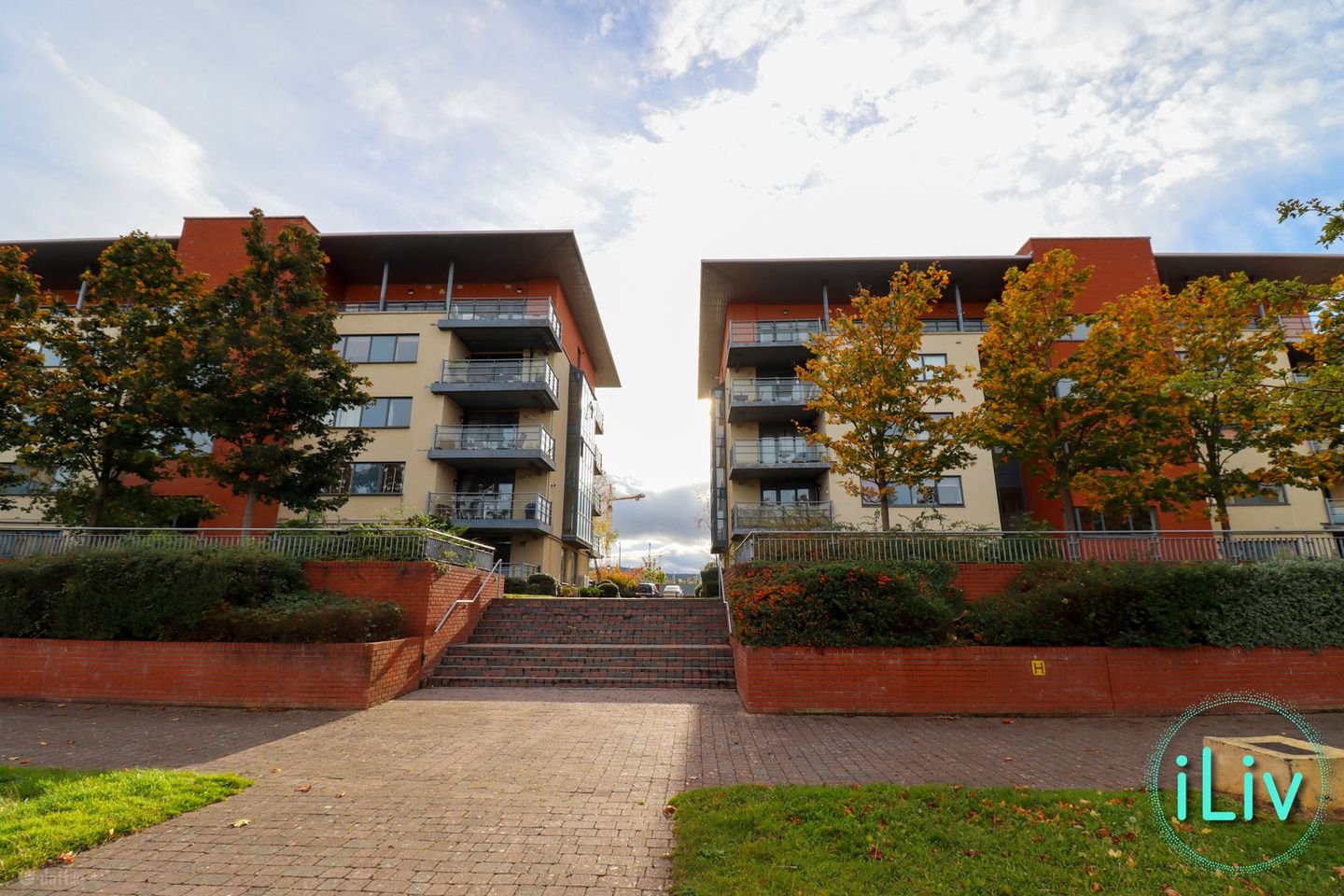 Apartment 3, East Courtyard, Tullyvale, Cabinteely, Dublin 18 — photo 1