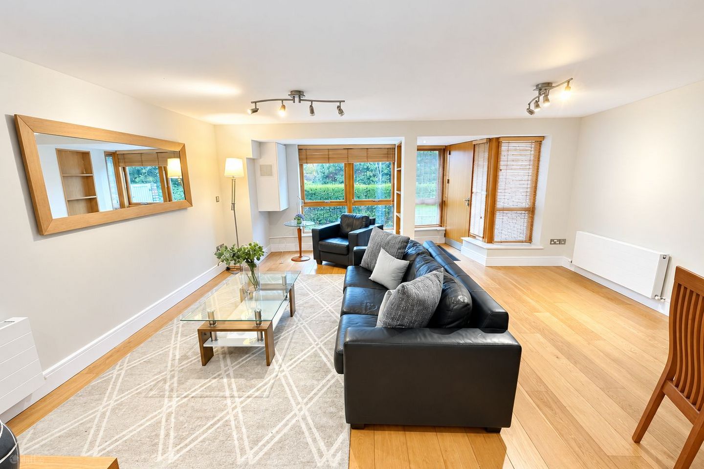 Apartment 1, Kelston House, Foxrock, Dublin 18 — photo 1