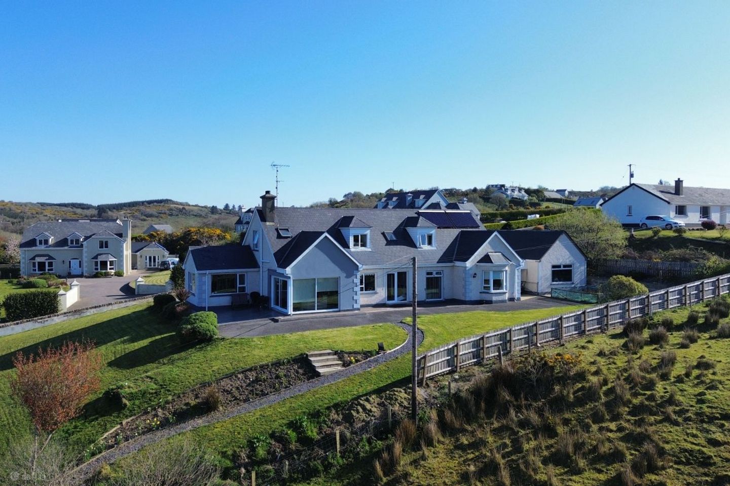 Carricknagore, Killybegs, Co. Donegal, F94C2R7 — photo 1