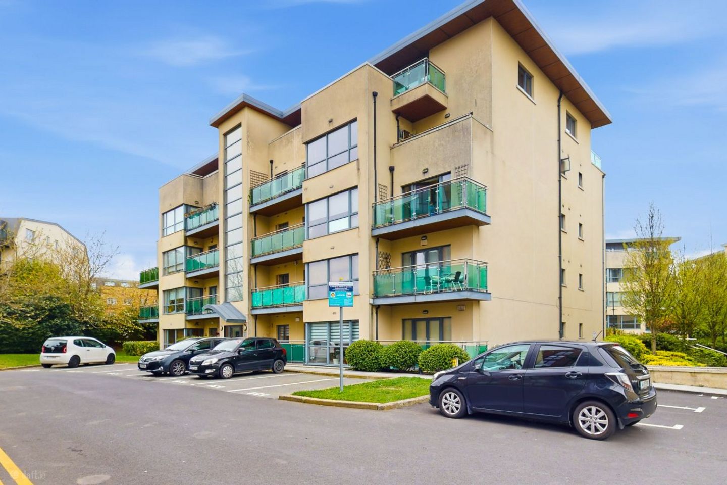 139 Fortunes Lawn, Citywest, Dublin 24, D24PX38 — photo 1