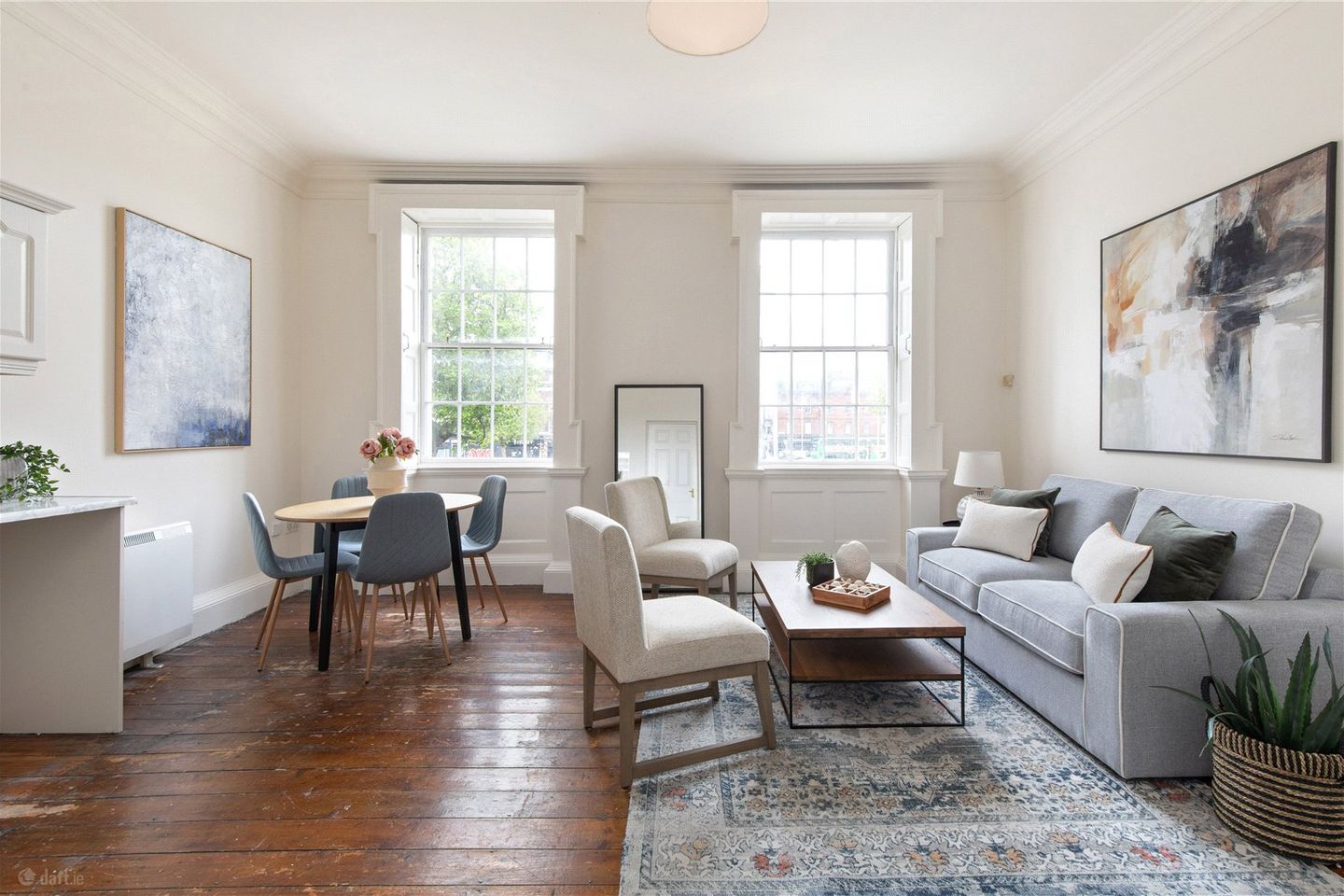 373 Bachelors Walk