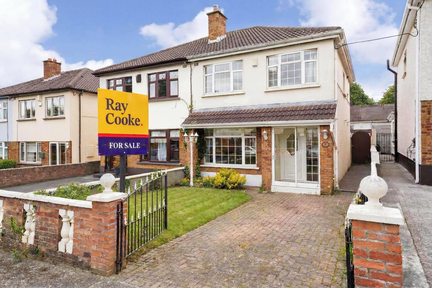 6 Glenpark Close, Woodfarm Drive, Palmerstown, Dublin 20 — photo 1