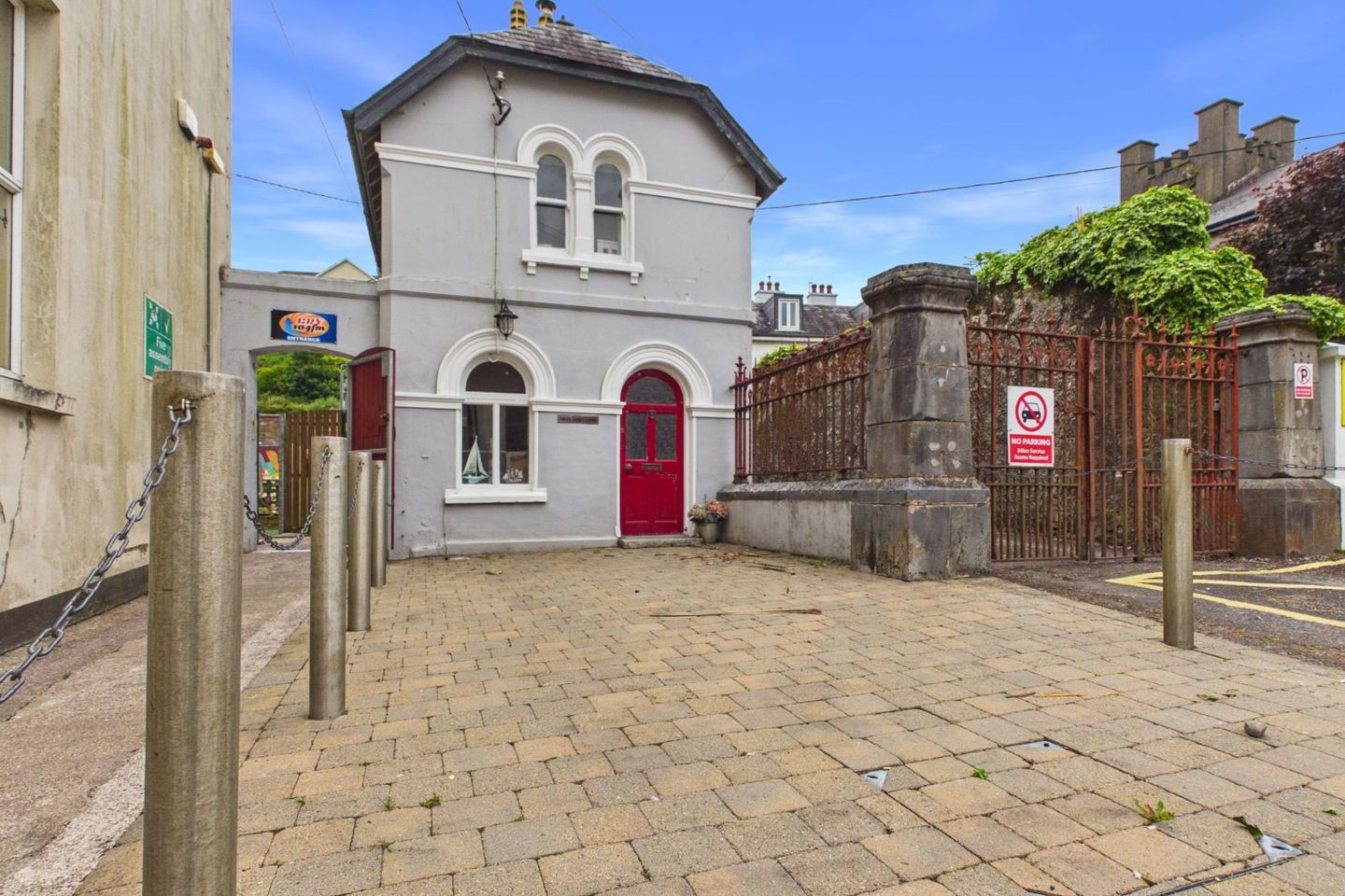 South Abbey Cottage, South Abbey, Youghal, Co. Cork, P36K230 — photo 1