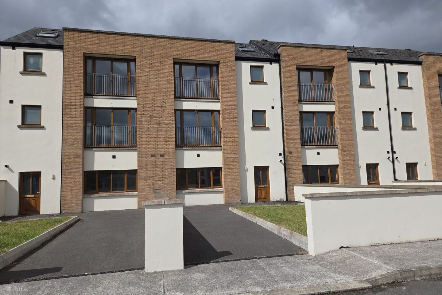 8 Clós Dhromainn, Riverside Road, Carrickmacross, Co. Monaghan, A81RW68 — photo 1