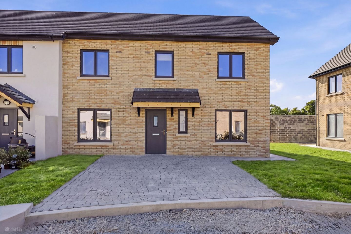 House Type D- 3 Bed End of Terrace/Semi Detached , Palmer Gardens, Palmer Road, Rush, Co. Dublin — photo 1