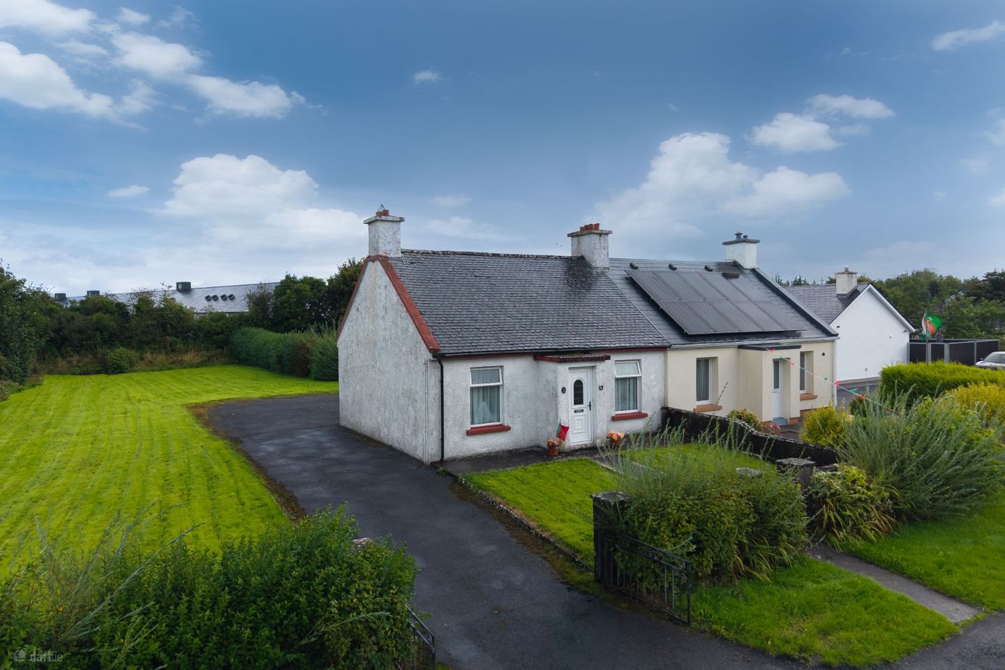 23 Moneen Cottages, Castlebar, Castlebar, Co. Mayo, F23CR22 — photo 1