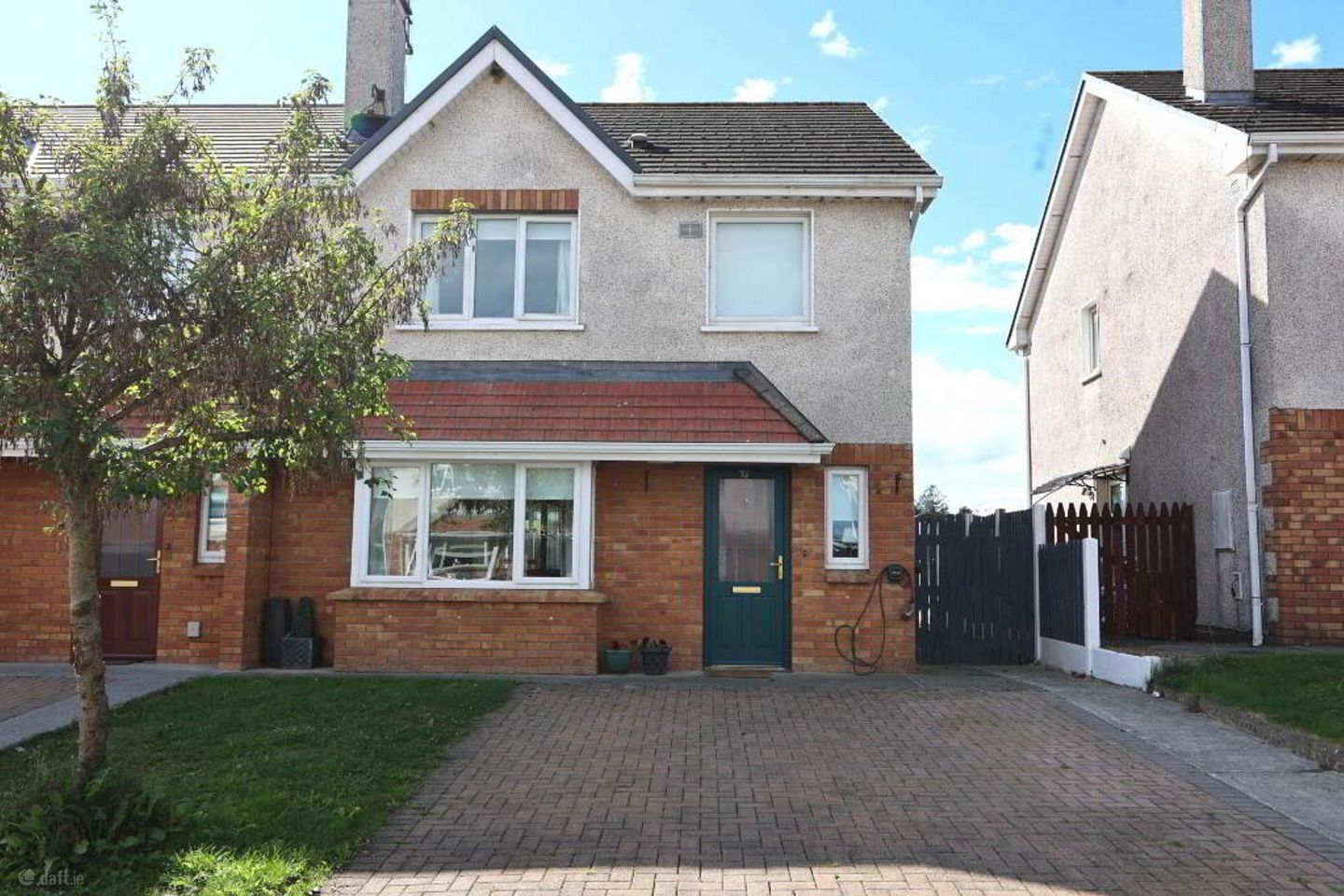 72 Glencarrick, Roscrea, Co. Tipperary, E53W620 — photo 1