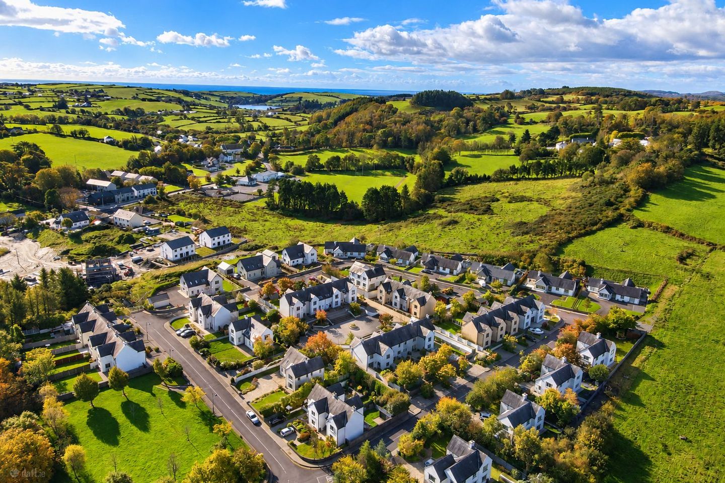 29 Páirc Na Fána, Union Hall, Union Hall, Co. Cork, P81AK15 — photo 1