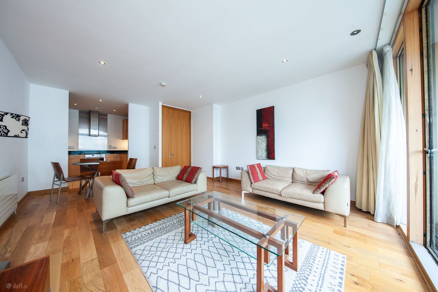 Apt 31, Saunders House, Spencer Dock, IFSC, Dublin 1, D01H1W1 — photo 1