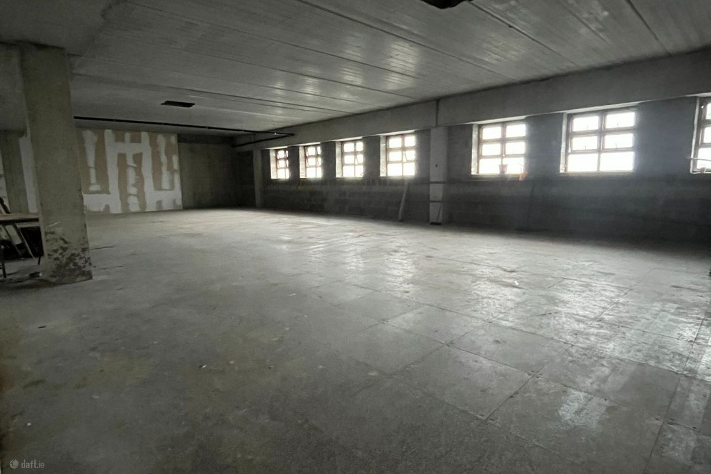 Unit 17, Millennium House, Main Street, Tullamore, Co. Offaly — photo 1