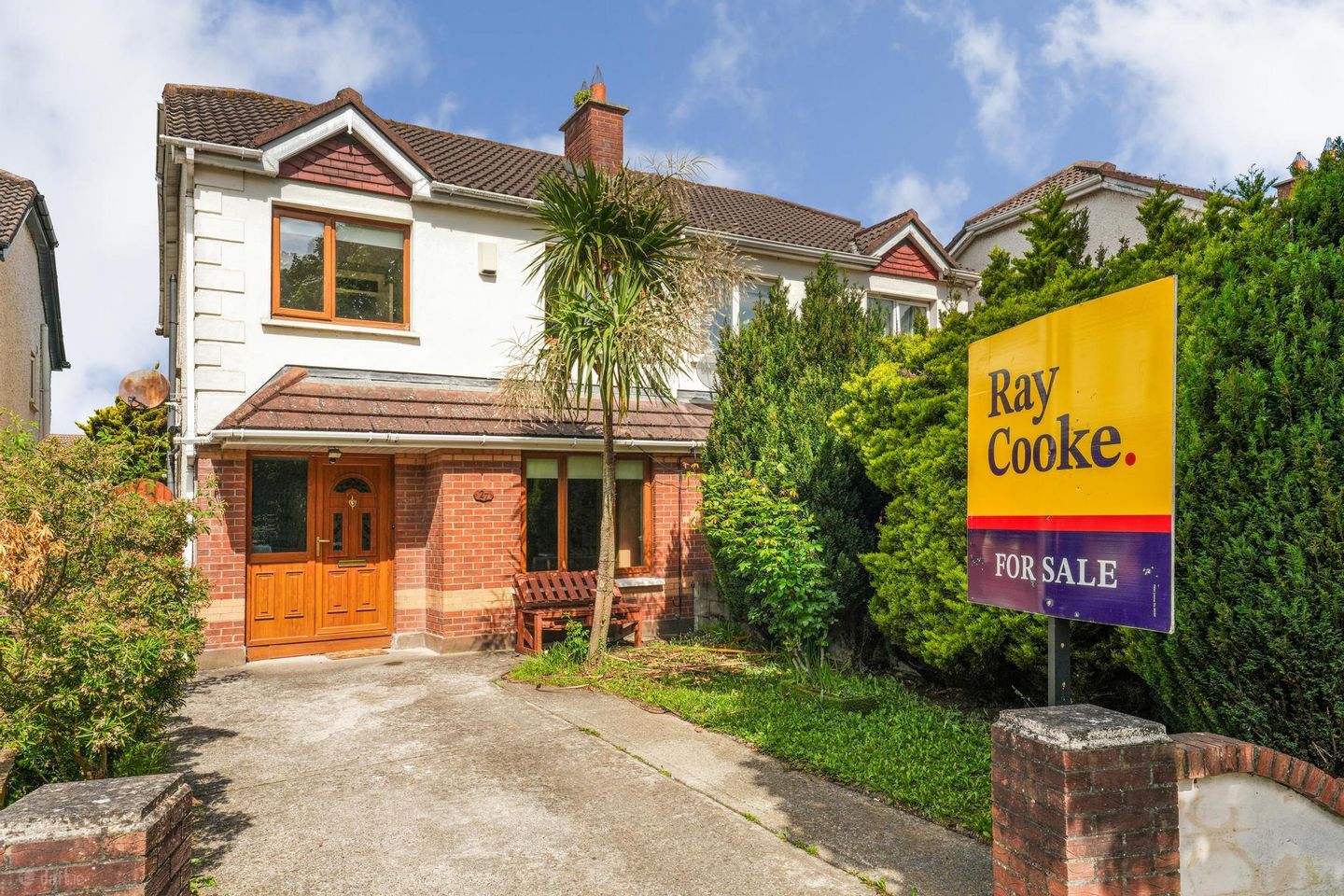 27 Earlsfort Lawn, Lucan, Co. Dublin — photo 1