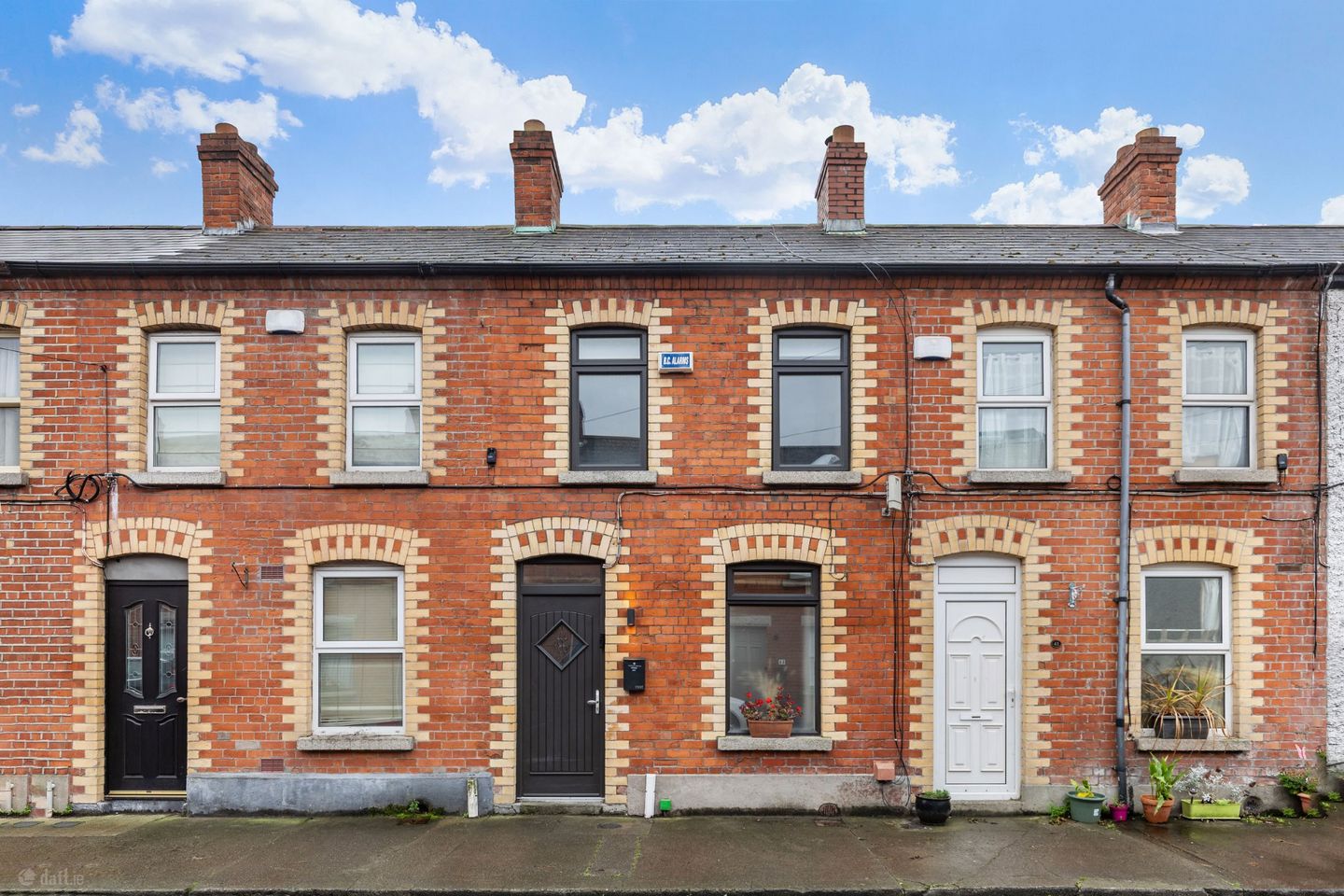 43 South Dock Street, Ringsend, Dublin 4, D04 E8Y8 — photo 1