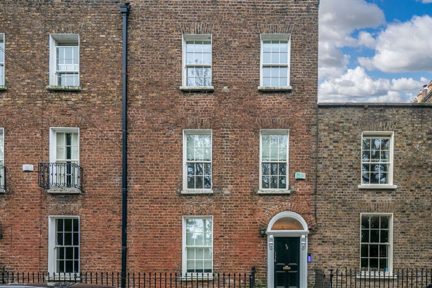 29 Mountpleasant Square, Ranelagh, Dublin 6, D06FH73 — photo 1