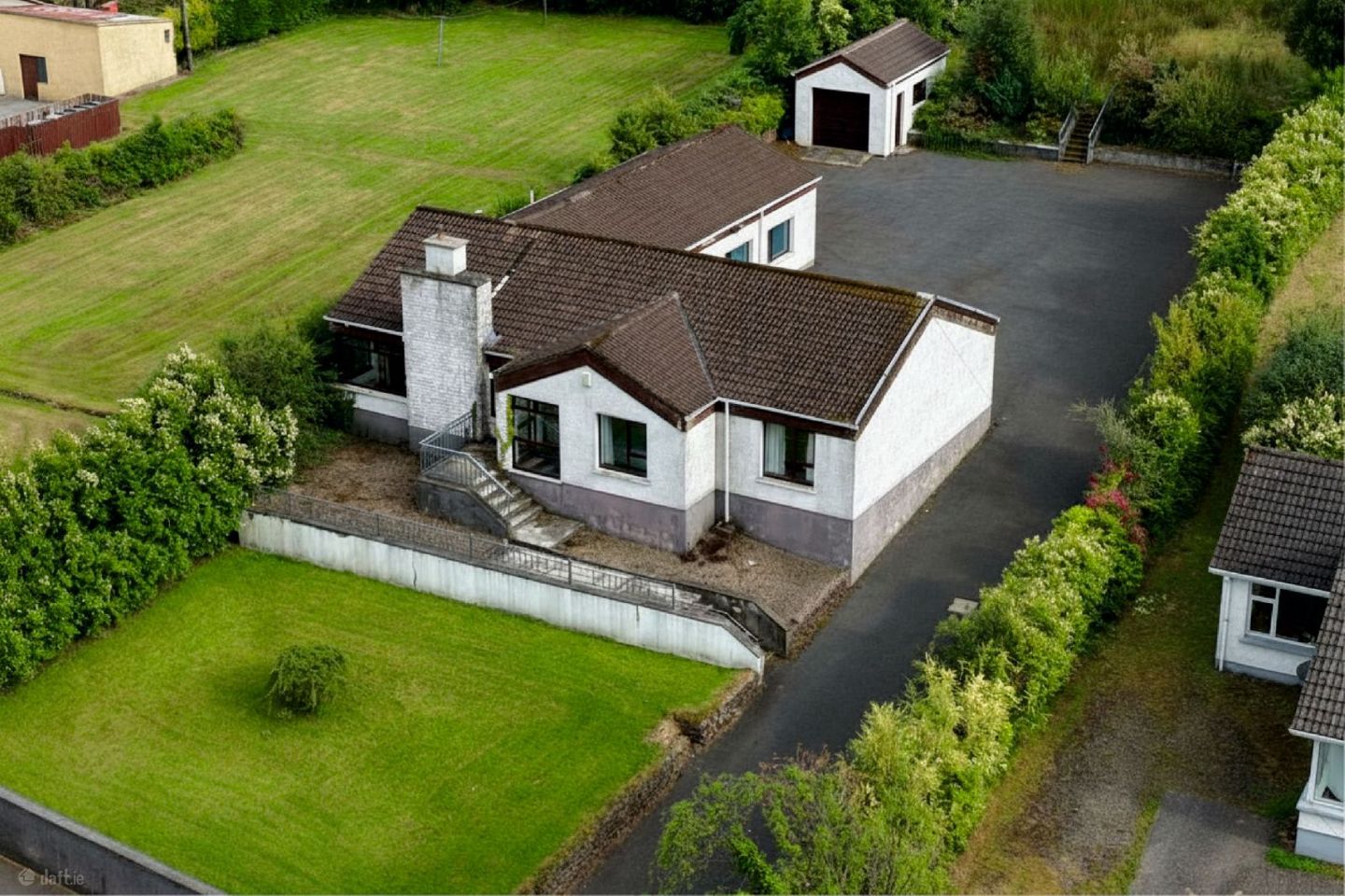 Riverview House, Glenfin Road, Ballybofey, Co. Donegal, F93DV24 — photo 1