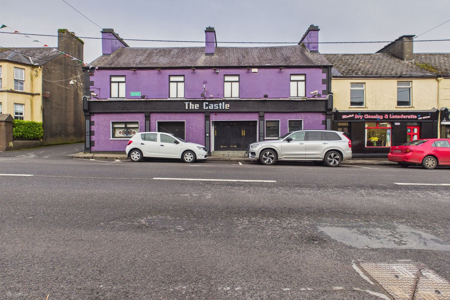 The Castle Night Club, New Street, Ballaghaderreen, Co. Roscommon, F45XR70 — photo 1