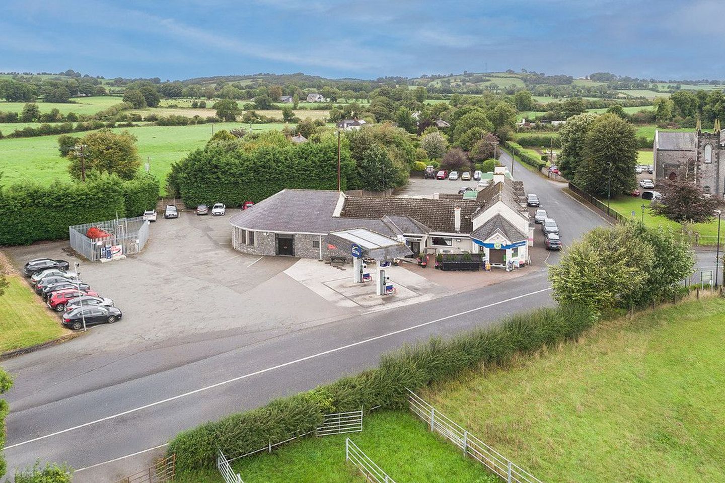 O'Reilly'S, Xl, Ballinlough, Crossakiel, Co. Meath, A82F3P3 — photo 1