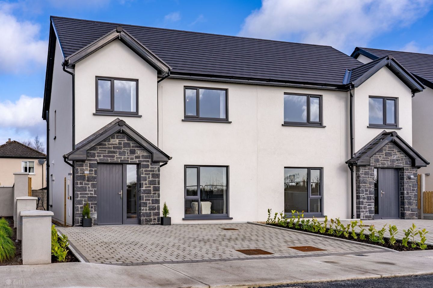 Derrybeg Avenue, Mountrath, Co. Laois — photo 1