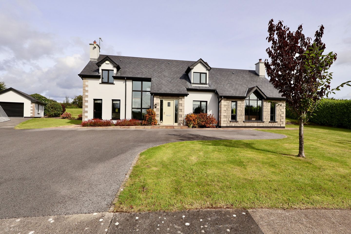 10 Cluain Ri, Barrymore, Athlone, Co Roscommon, N37W895 — photo 1