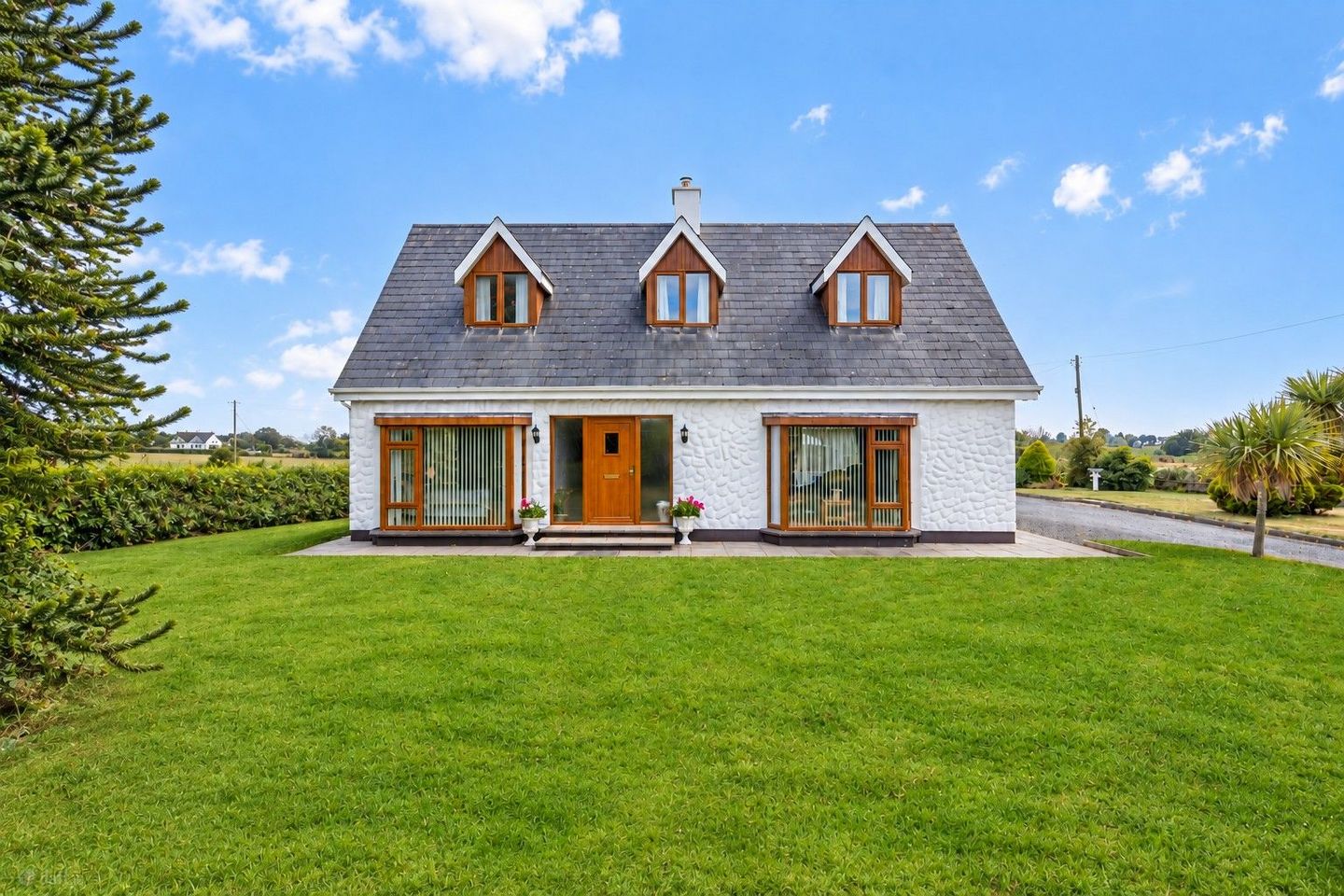 Coliemore House, Curracloe Road, Castlebridge, Co. Wexford, Y35AH58 — photo 1
