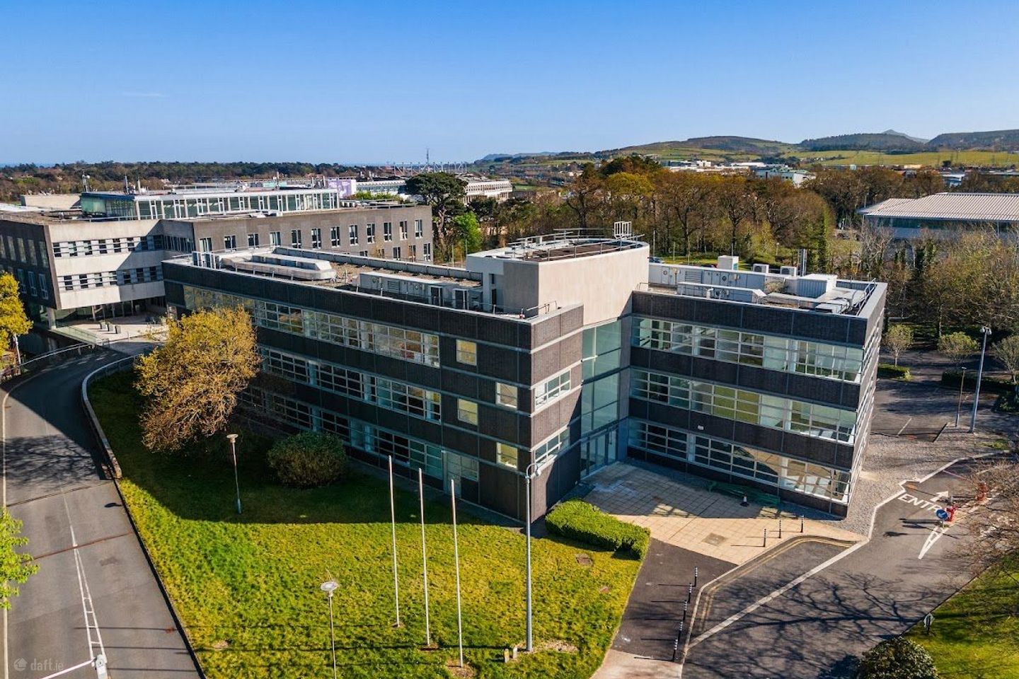 Icon Building, South County Business Park, D18 F851, Leopardstown, Dublin 18 — photo 1