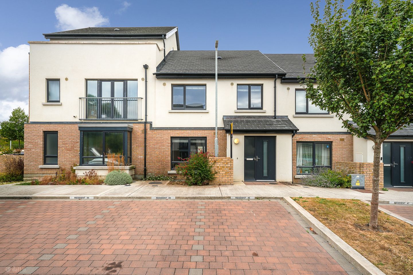 16 Domville Square, Cherrywood, Dublin 18 — photo 1