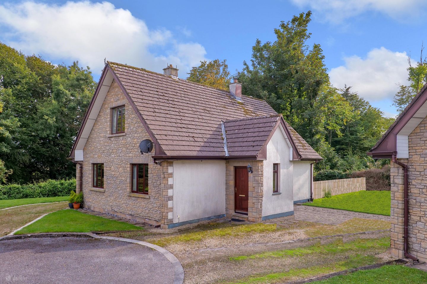 72a Renville Village, Oranmore, Co. Galway, H91X0W2 — photo 1
