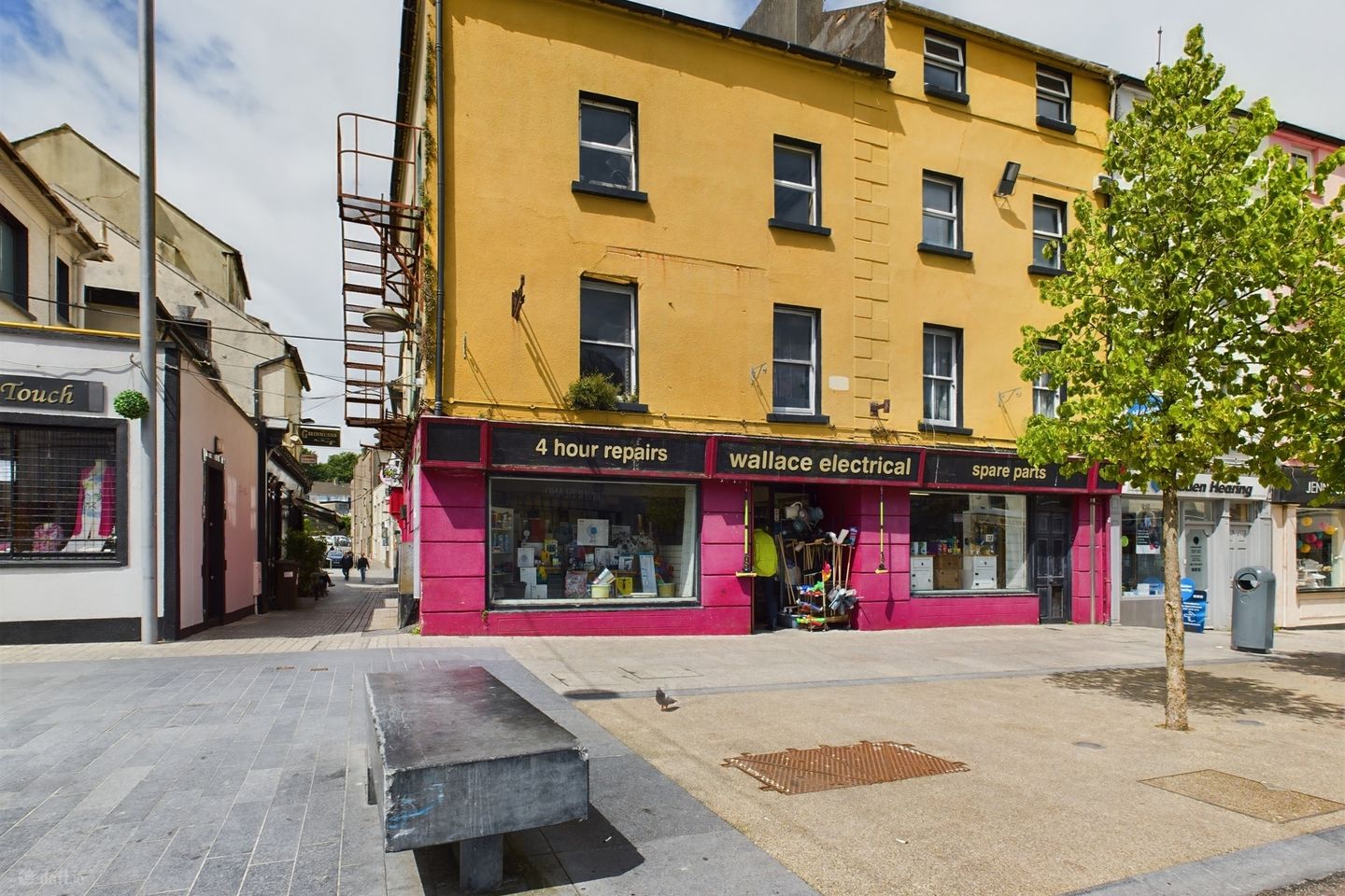 Wallace Electrical, 4/5 Arundel Square, Waterford City Centre, Co. Waterford, X91Y86A — photo 1