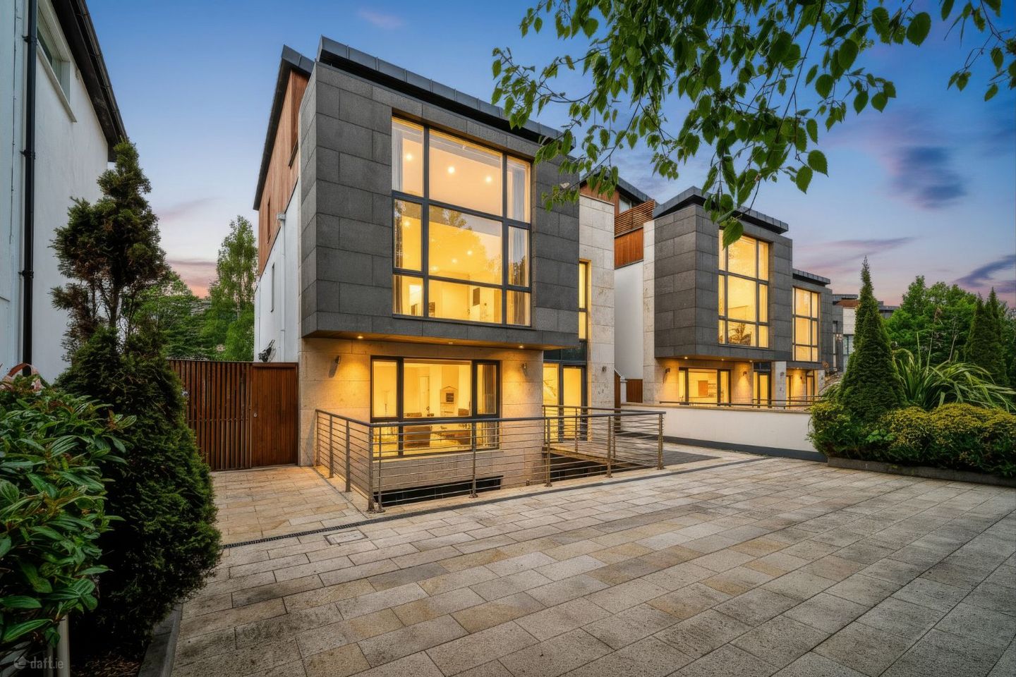 1 Longwood, Wynnsward Park, Clonskeagh, Dublin 14, D14V9H3 — photo 1