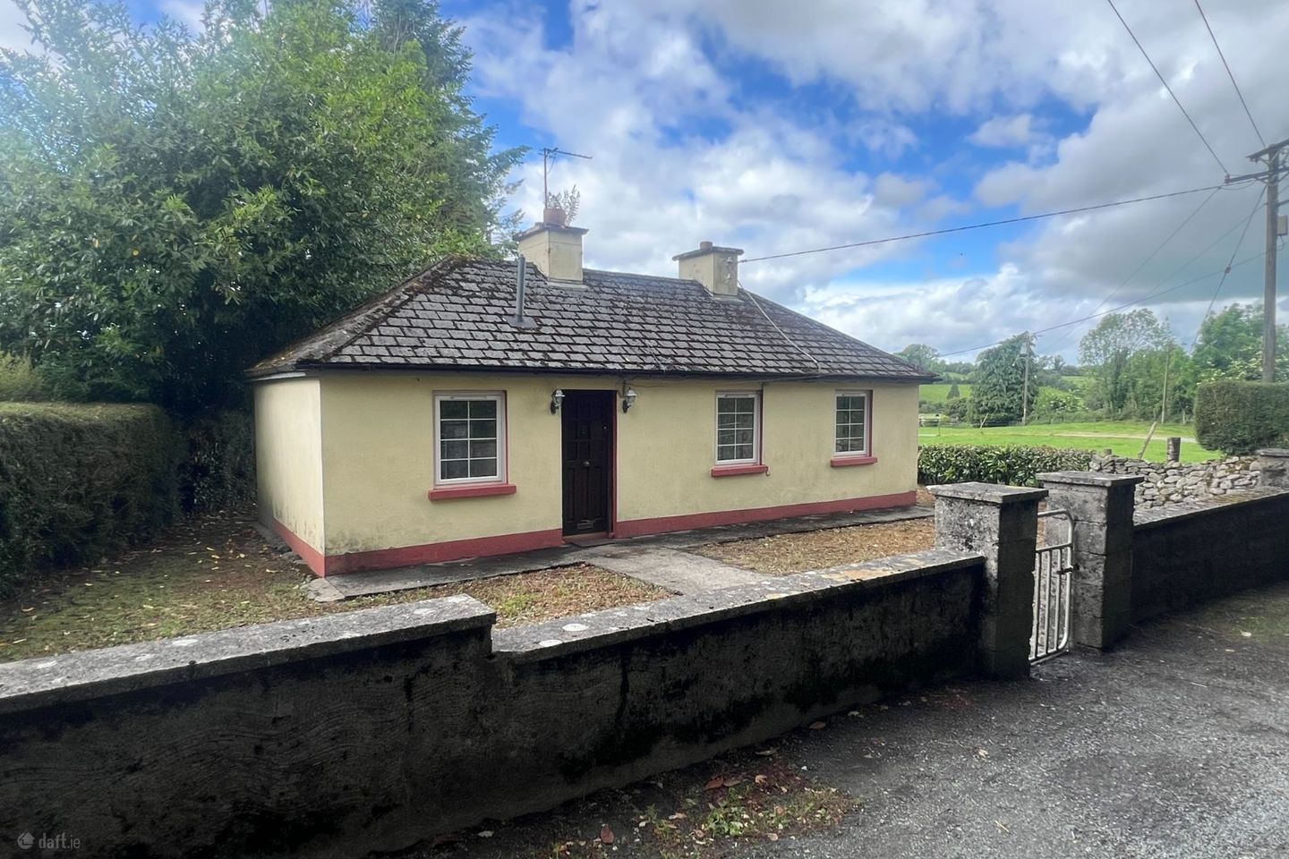 Cottage on c. 0.5 Acre, Church Road, Donard, Co. Wicklow, W91EE79 — photo 1