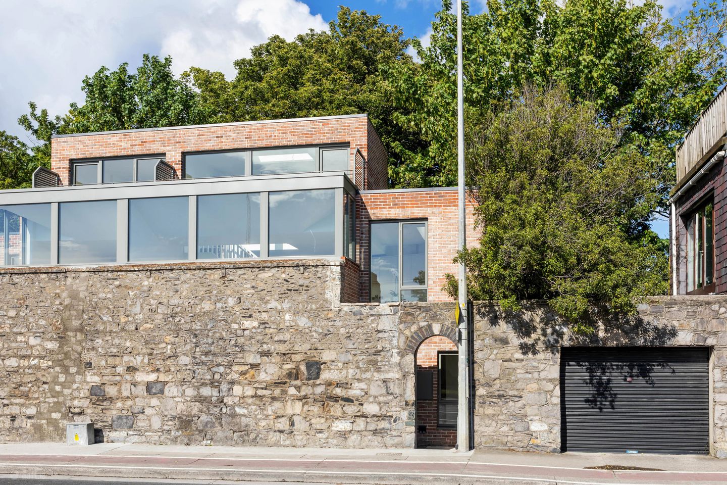 Swift Mews, 4B Stillorgan Road, Donnybrook, Dublin 4, D04 P8W6 — photo 1