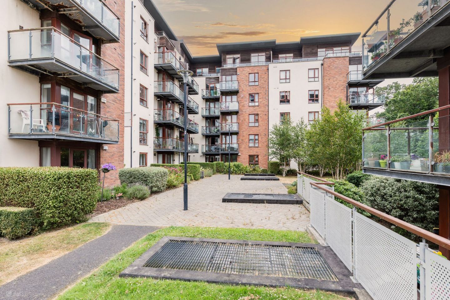Apartment 174, Temple Gardens, Northwood, Santry, Dublin 9, D09K658 — photo 1