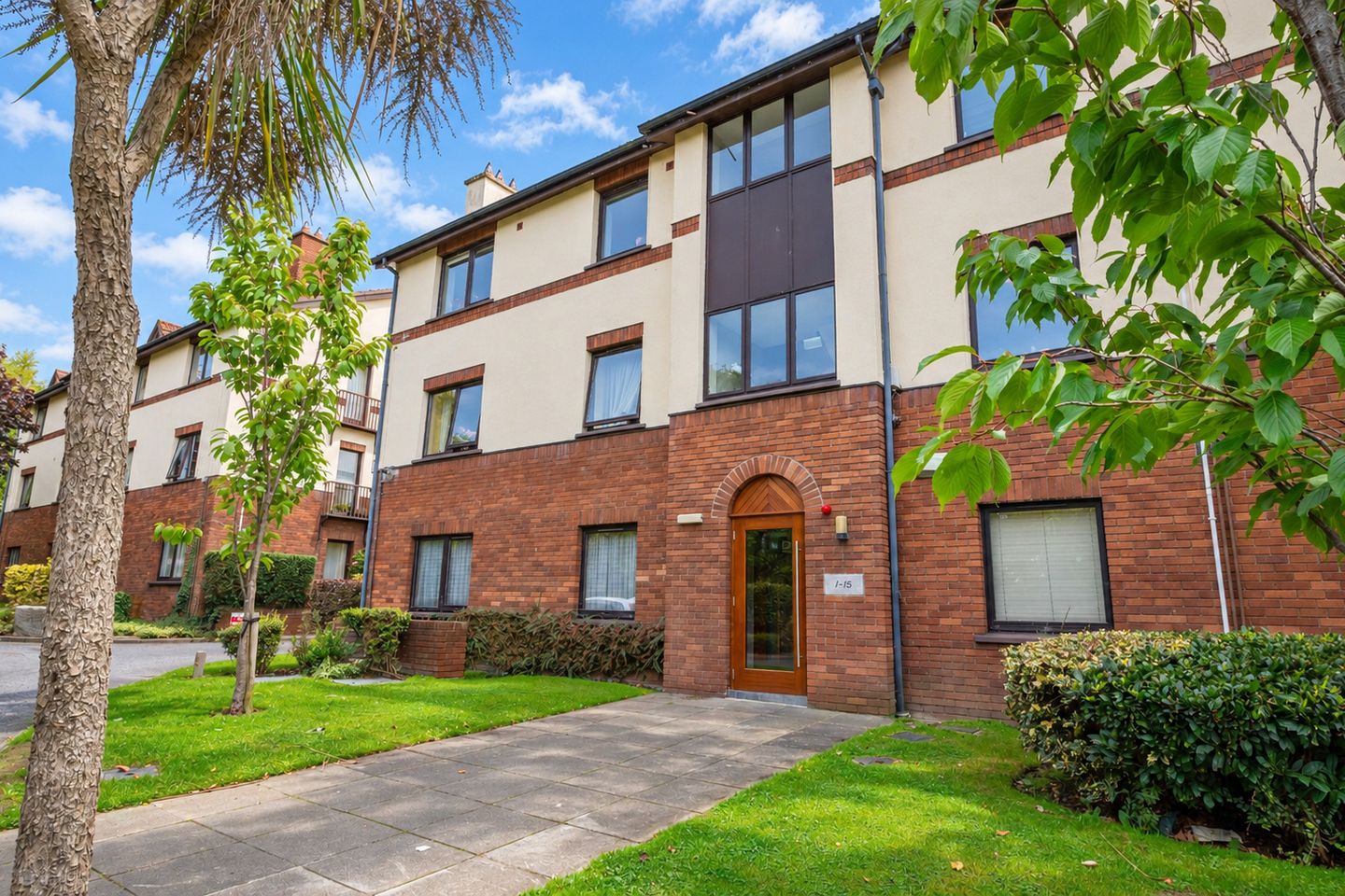 13 The Sycamores, Stradbrook Hill, Blackrock, Co. Dublin, A94H317 — photo 1