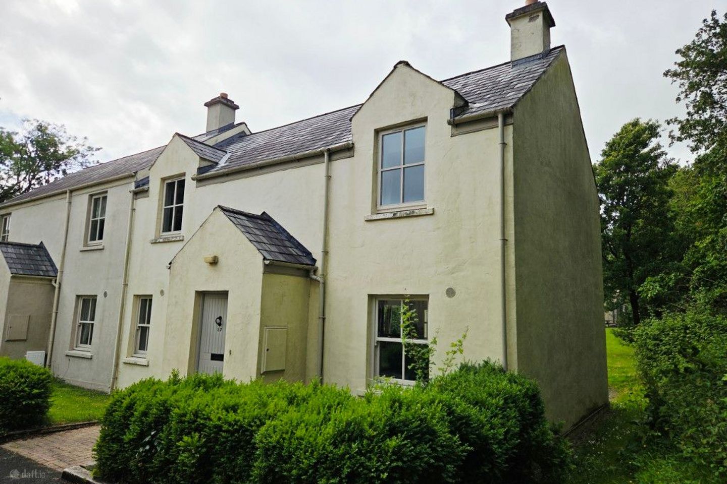 17 Bunratty Castle Gardens, Bunratty, Hurlers Cross, Co. Clare, V95E893 — photo 1