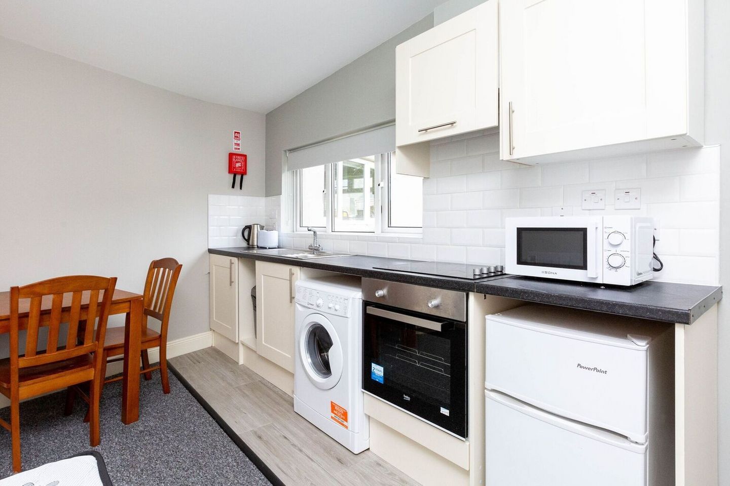 Flat 7, 23 York Road, Rathmines, Dublin 6 — photo 1