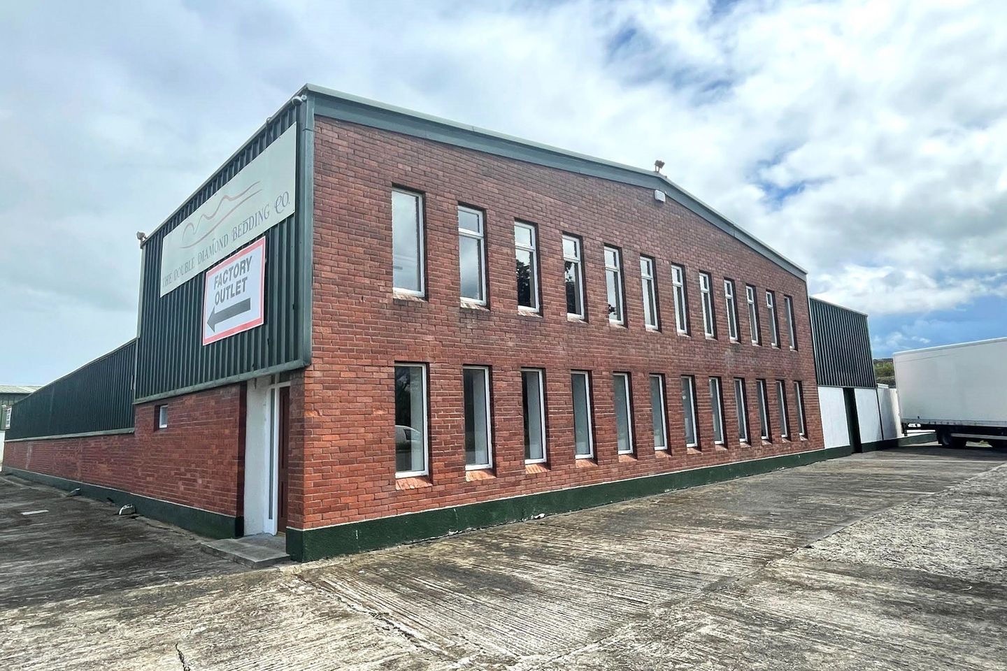 Townspark Industrial Estate, Athlone Road, Longford Town, Co. Longford — photo 1