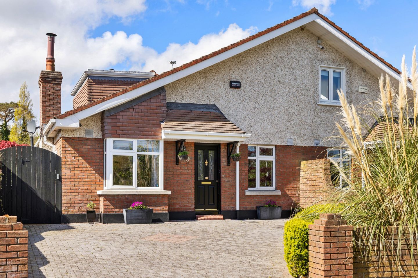 19 Seaview Wood, Shankill, Dublin 18, D18RX71 — photo 1