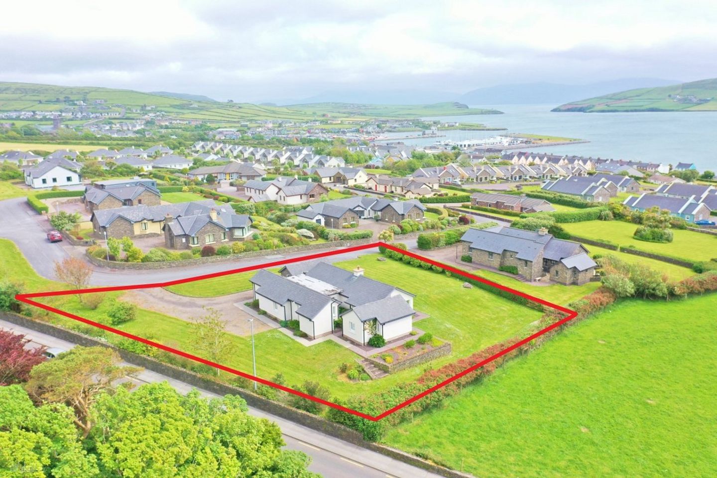 1 Barr Na Coille, Dingle, Co. Kerry, V92HH98 — photo 1
