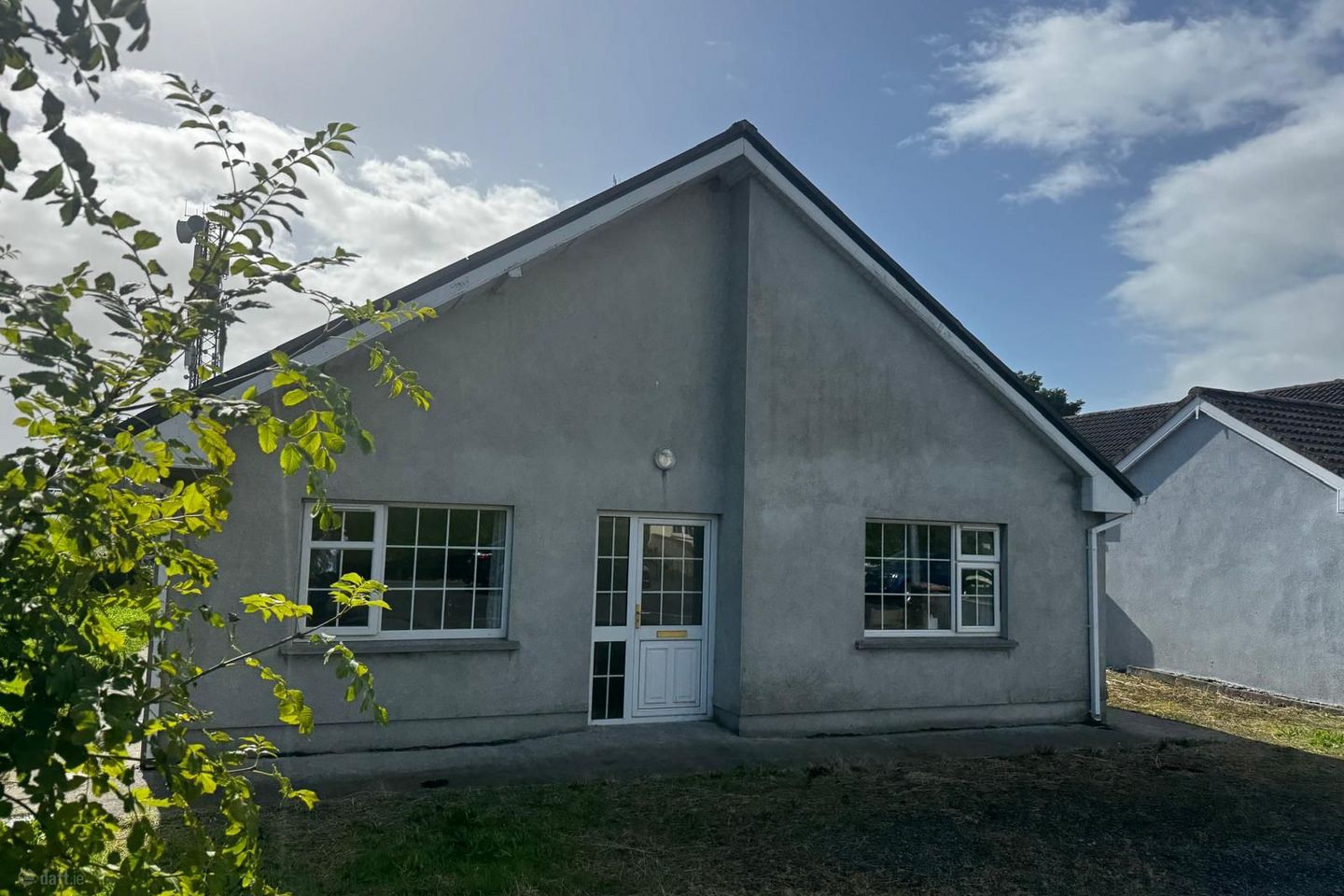 15 Knockthomas Drive, Castlebar, Castlebar, Co. Mayo, F23WT35 — photo 1