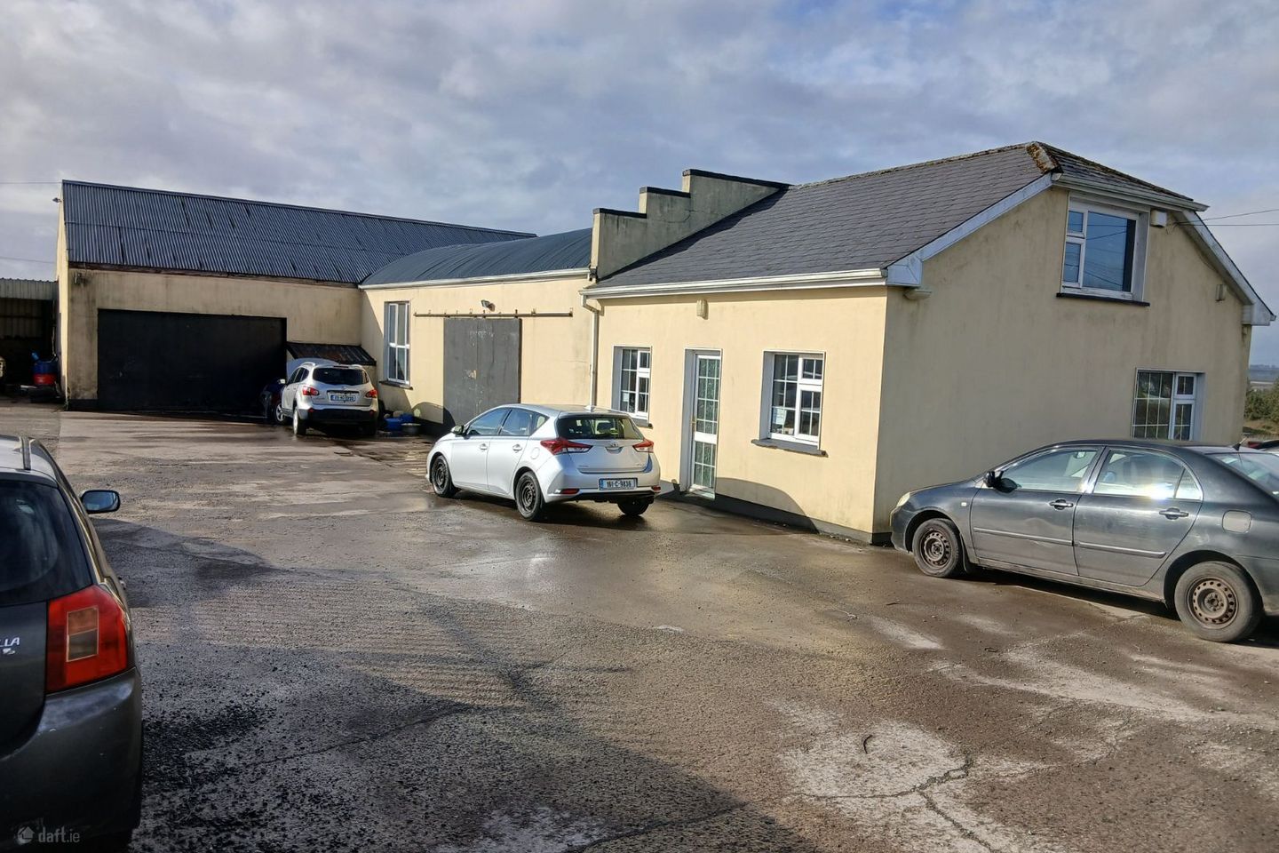 O'Keeffe'S Garage Ltd., Bounard, Gneeveguilla, Gneevguilla, Co. Kerry, P51X638 — photo 1