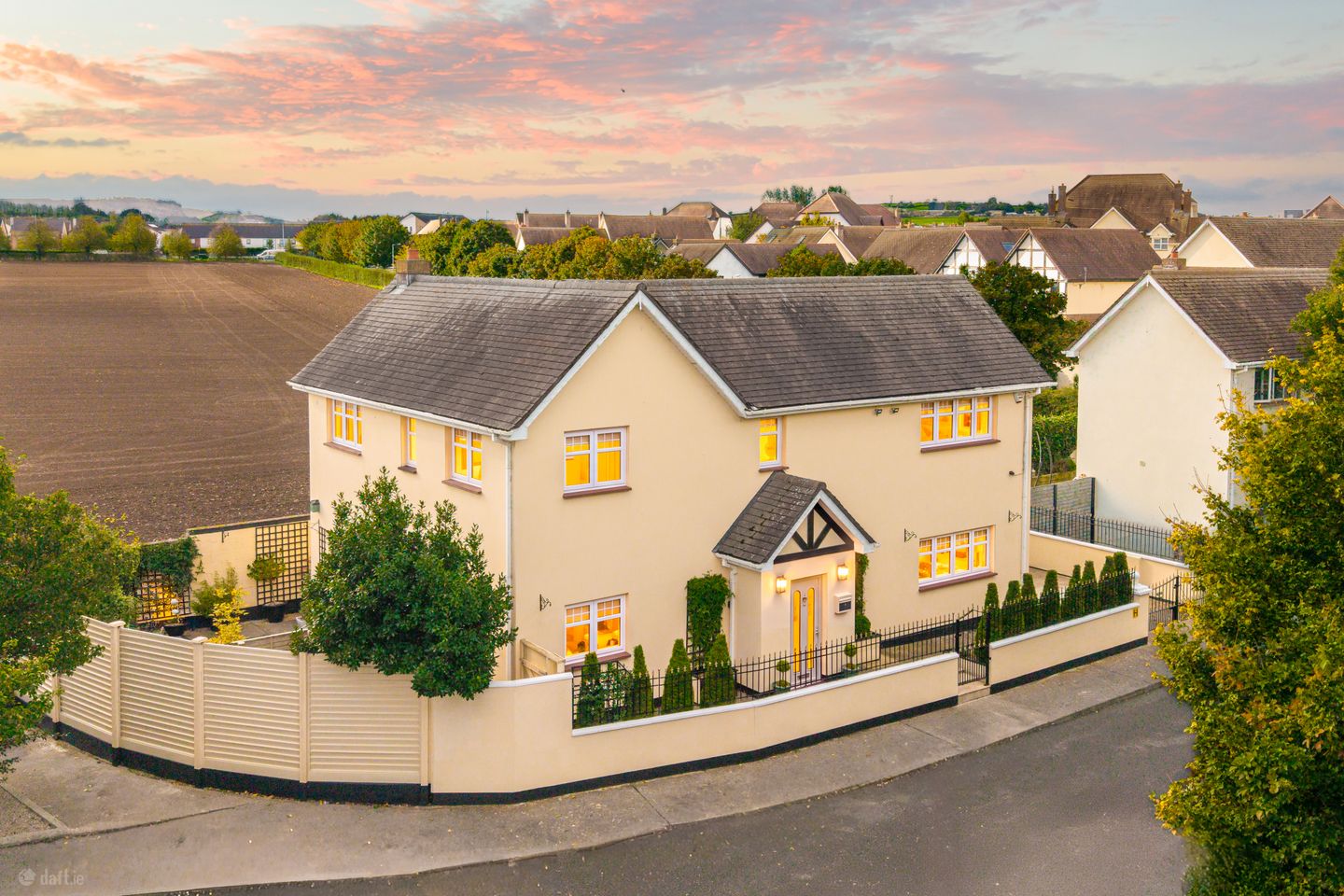 20 Newcastle Manor Green, Newcastle, Co. Dublin, D22R526 — photo 1