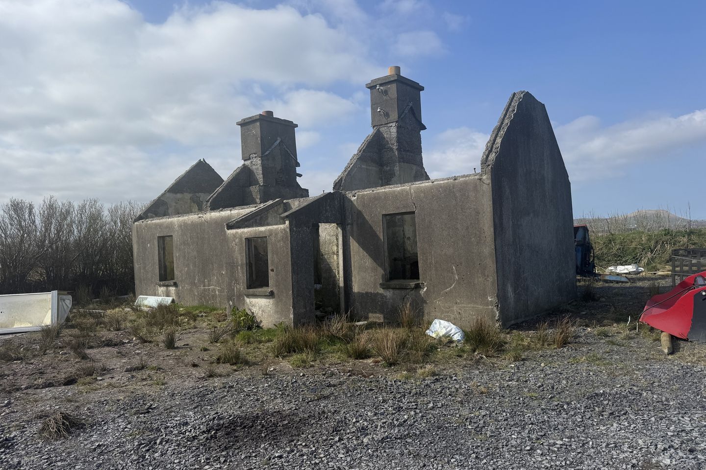 Ref 1170 - Old Cottage/Ruin, Murreagh, Waterville, Co. Kerry — photo 1