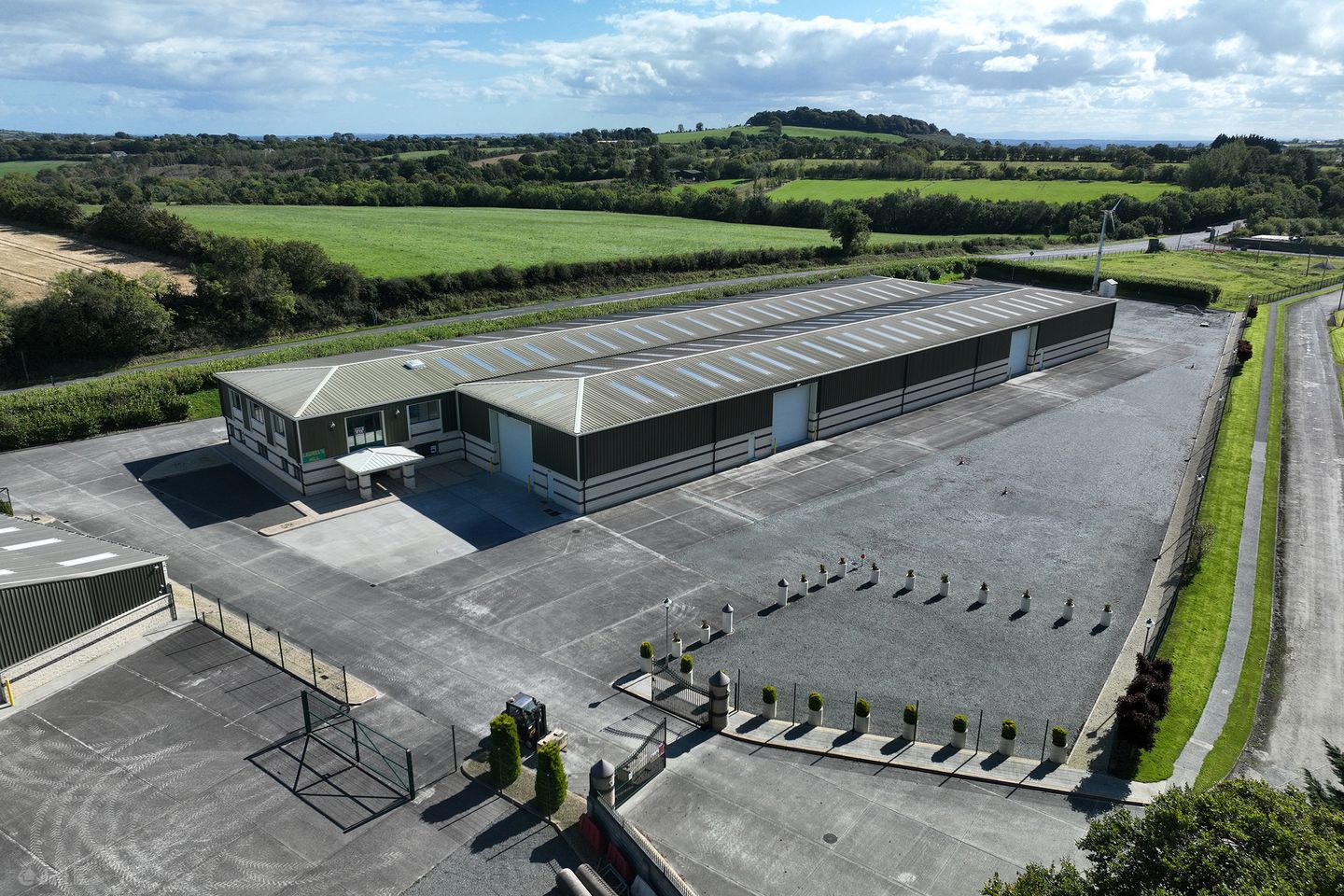 Collon Business Park, Slane Road, Collon, Co. Louth — photo 1