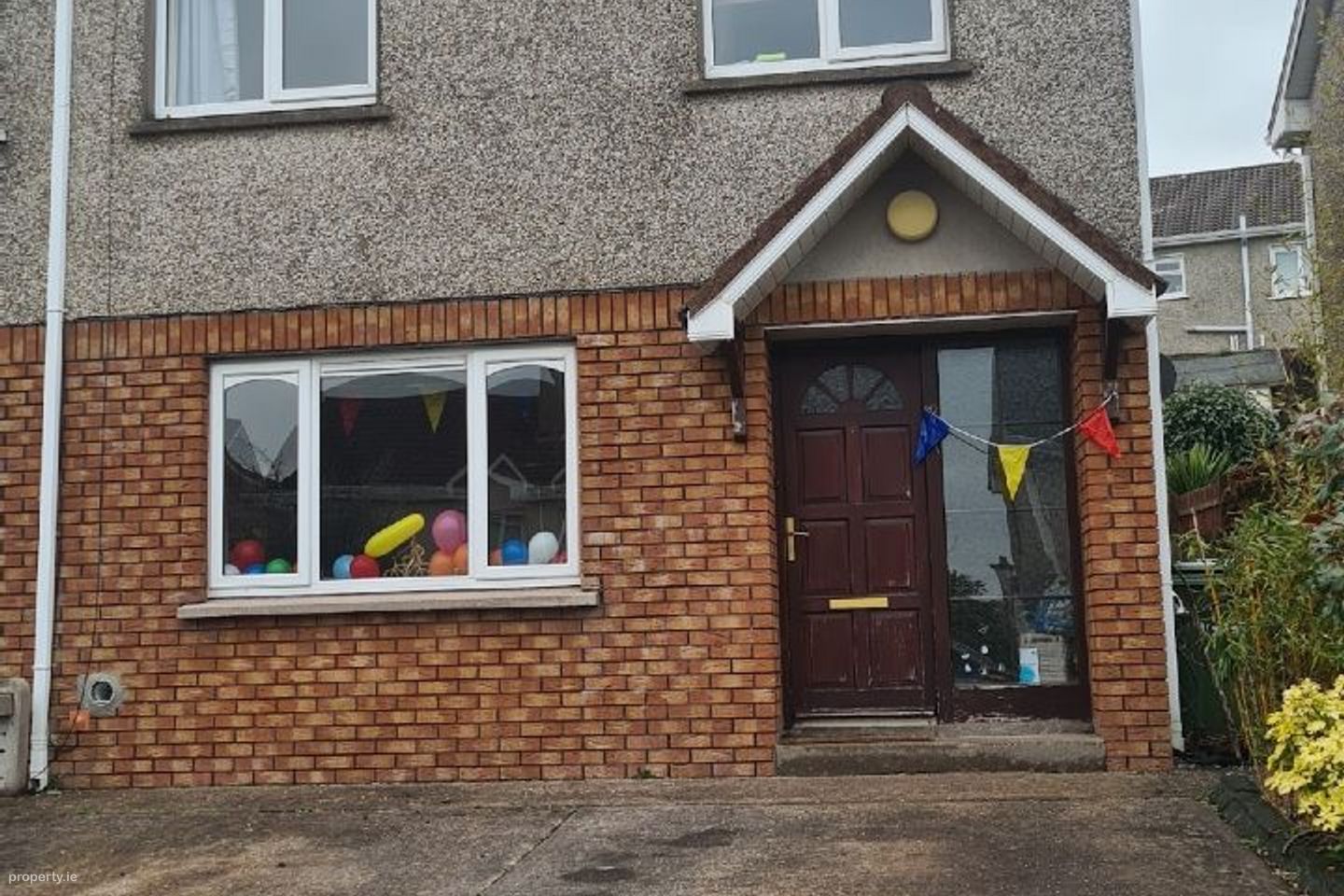 12 The Willows, Classes Lake, Ovens, Cork, Ballincollig, Co. Cork — photo 1