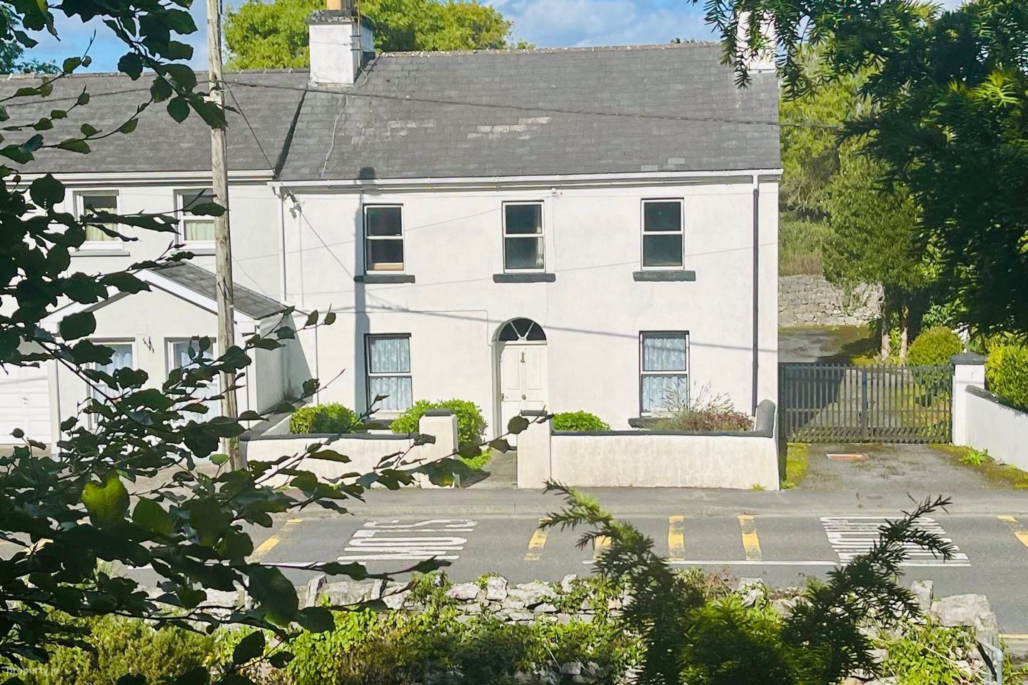 Bridge Street, Oughterard, Co Galway, H91Y6YX — photo 1