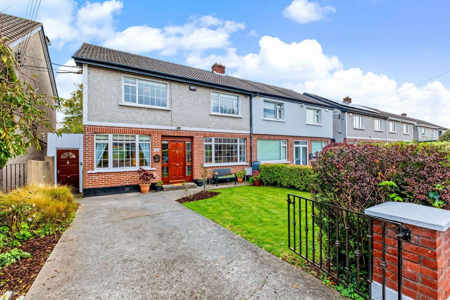 126 Meadow Vale, Blackrock, Deansgrange, Co. Dublin, A94E638 — photo 1