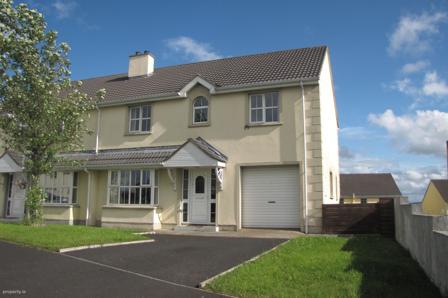 10 Solomons Hill, Letterkenny, Co. Donegal — photo 1