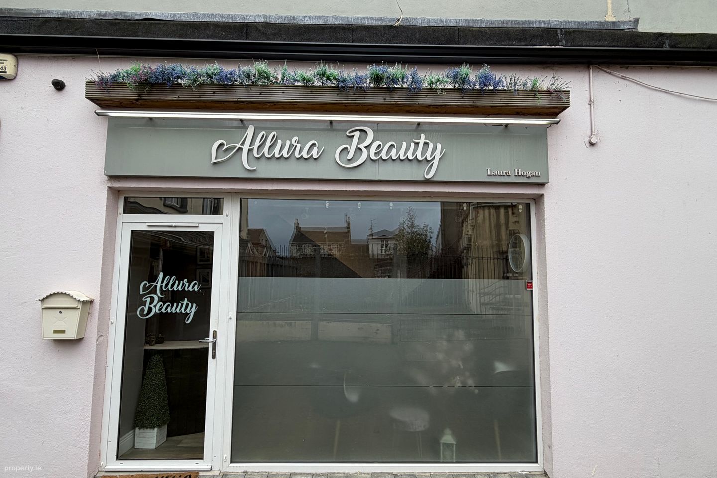 Friars Court, Pearse Street, Nenagh, Co. Tipperary — photo 1