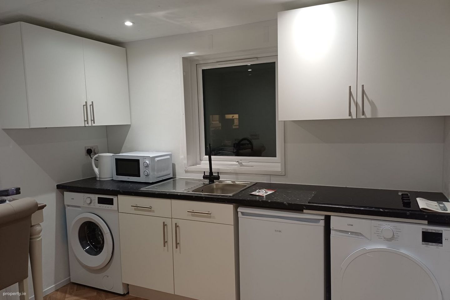 8 Elm View Close, Clogherboy Park, Navan, Co. Meath — photo 1