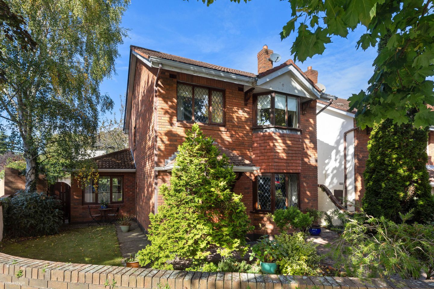 1 Foxrock Wood, Dublin 18, D18 X4Y6 — photo 1