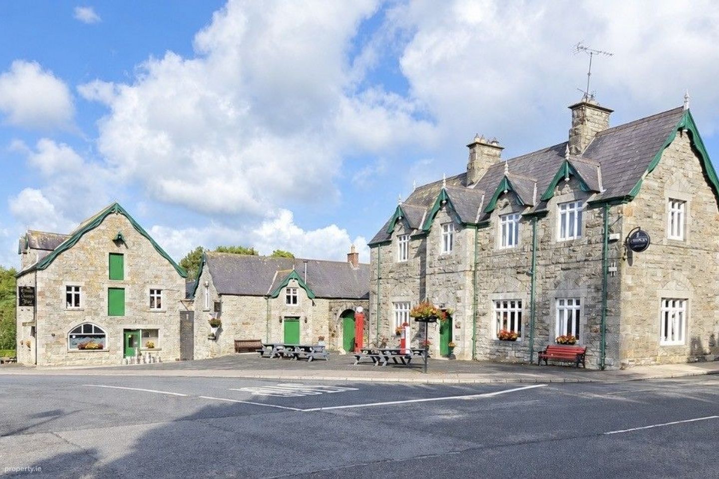 Coach House & Olde Bar,Main Street,Glaslough,Monaghan, Glaslough, Co. Monaghan — photo 1